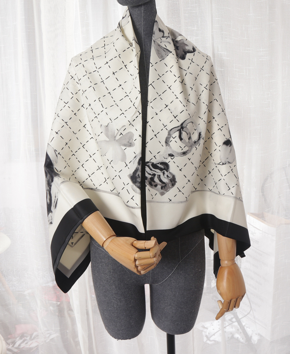 130*130cm Women Spring Autumn  - Scarf Silk Square ulasan dan harga